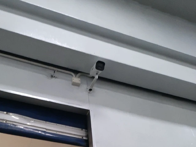 福耀玻璃PU车间 (10)